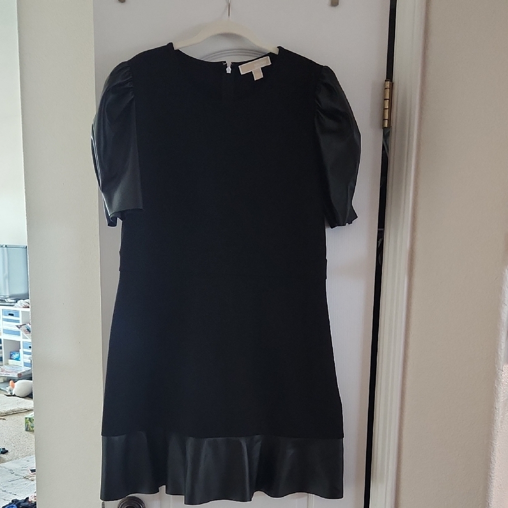 Michael Kors‎ Black Dress with Puff Sleeves, Size Xl